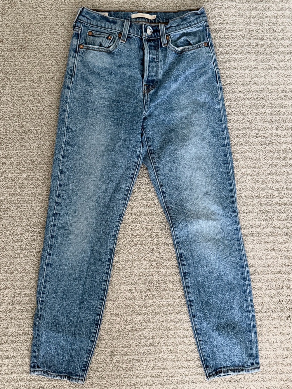 Levi’s Wedgie Straight Leg Jeans